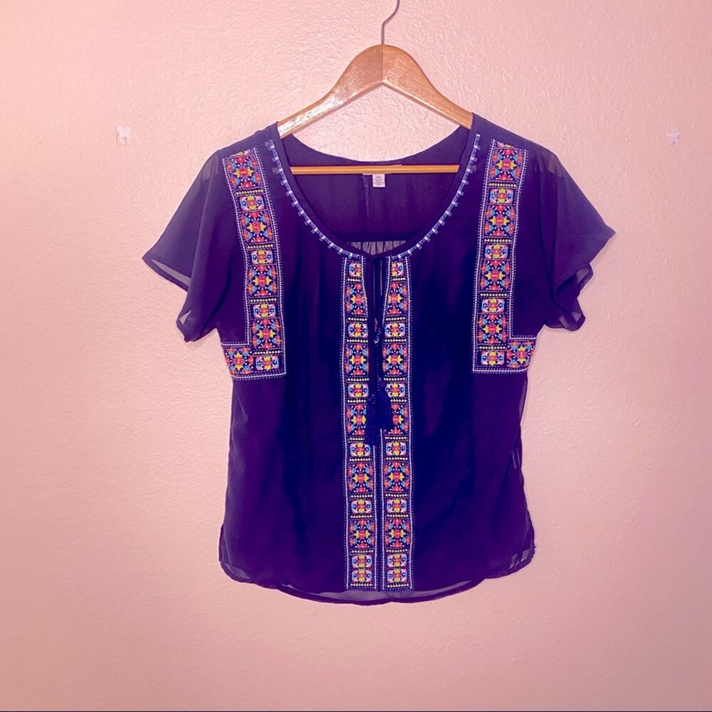 American Eagle Navy Embroidered Top Medium